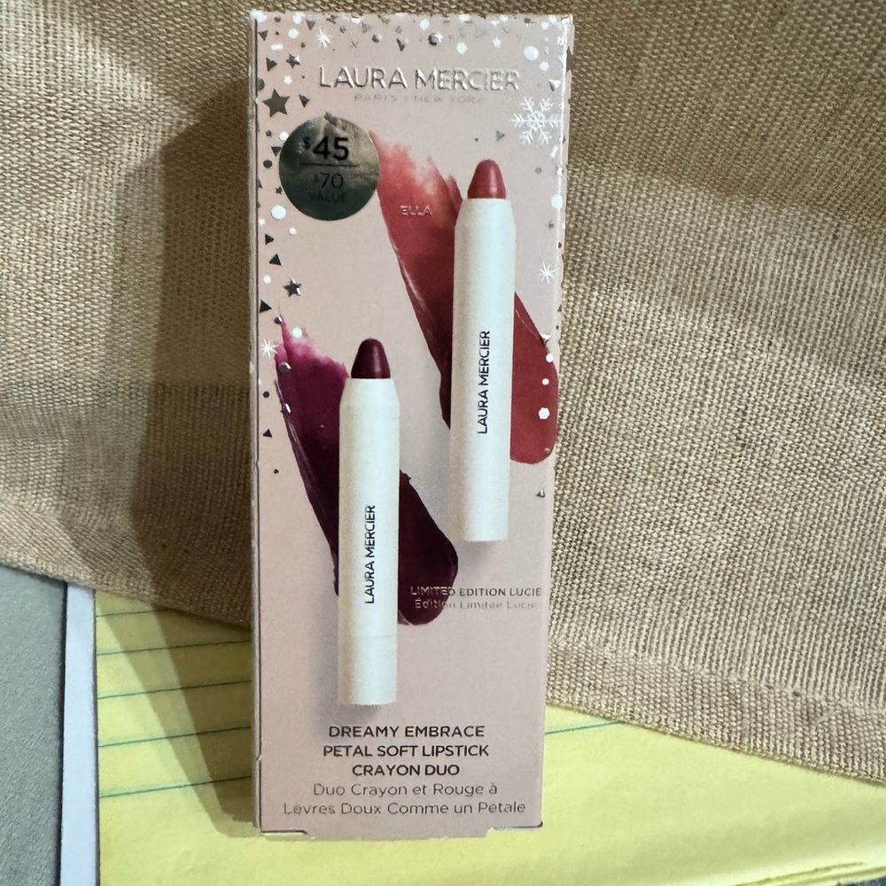 Gift set of Laura Mercier Dreamy Embrace Petal Soft Lipstickck Crayon Duo
